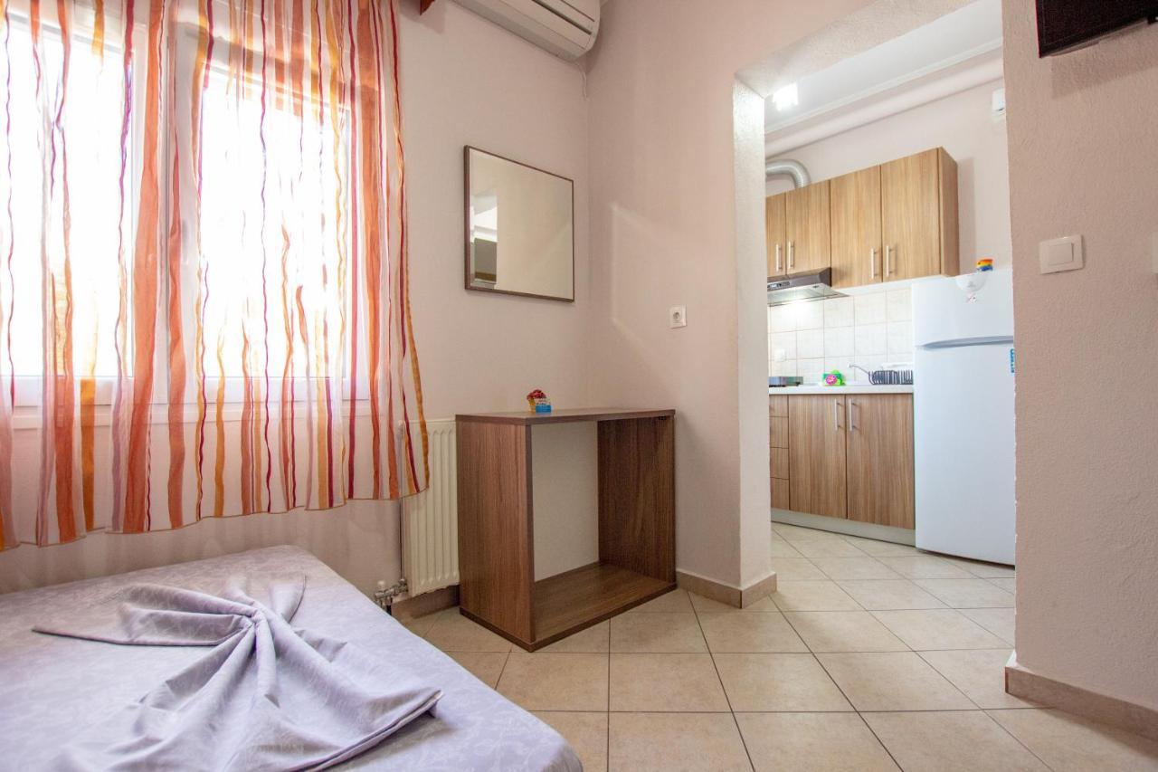 Vrasná Vordos Rooms מראה חיצוני תמונה